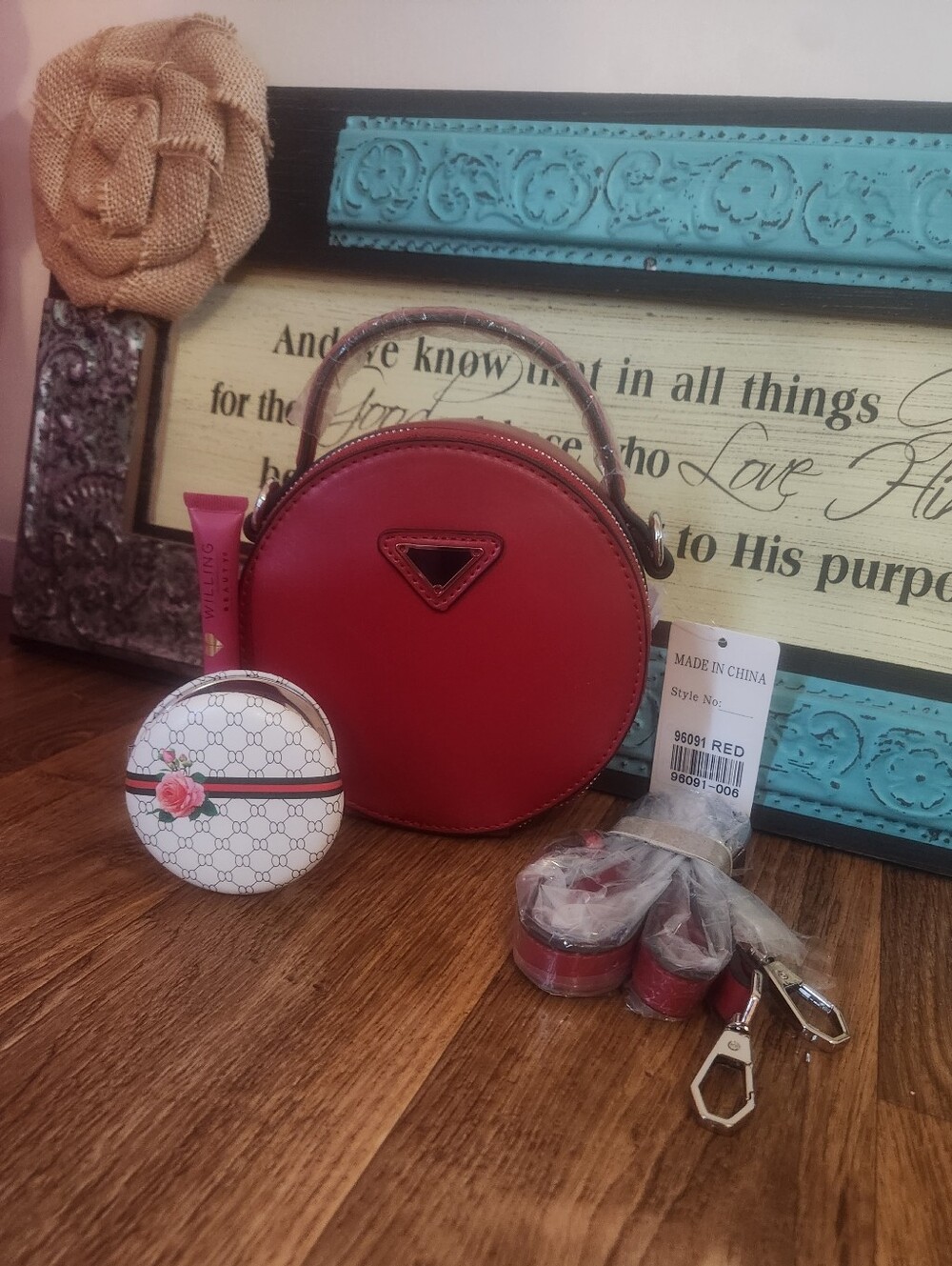DEEP RED CROSSBODY BEAUTY BUNDLE